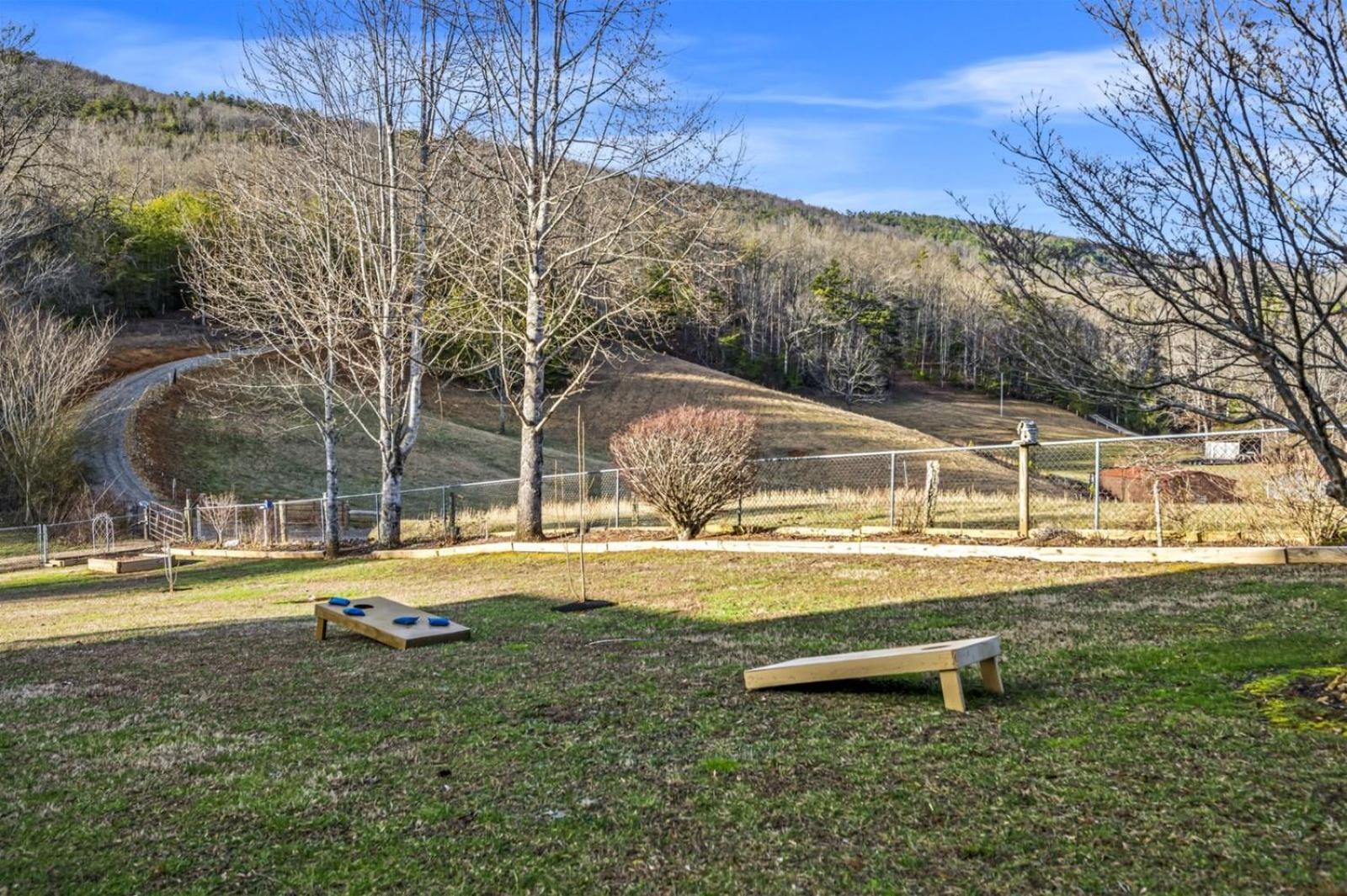 Hidden Star Hideaway-Blackberry Farm-Smoky Mtn Nat Park-Hot Tub- Fire Pit- Fenced Yard- Pet Friendly Walland Экстерьер фото