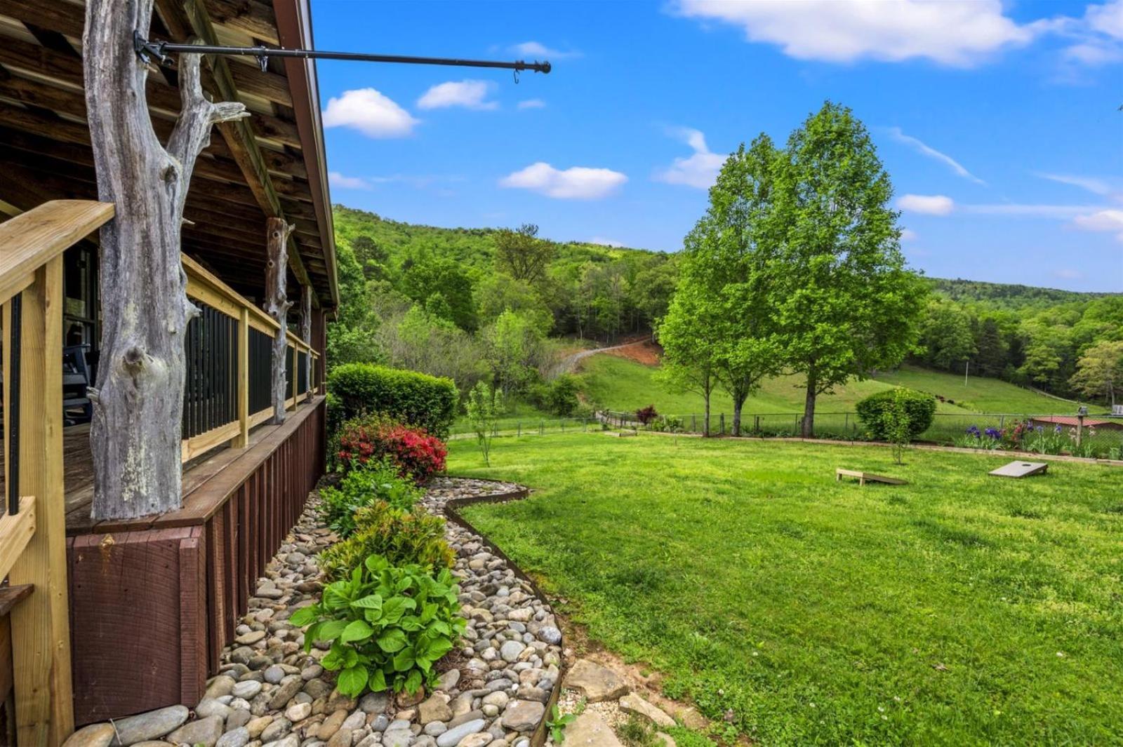 Hidden Star Hideaway-Blackberry Farm-Smoky Mtn Nat Park-Hot Tub- Fire Pit- Fenced Yard- Pet Friendly Walland Экстерьер фото